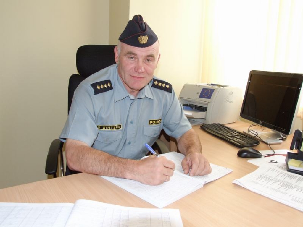 JAUNS AMATS. Dainis Ginters 24 gadus Koknesē bija iecirkņa inspektors. Nu viņš  vadīs pašvaldības policiju. 