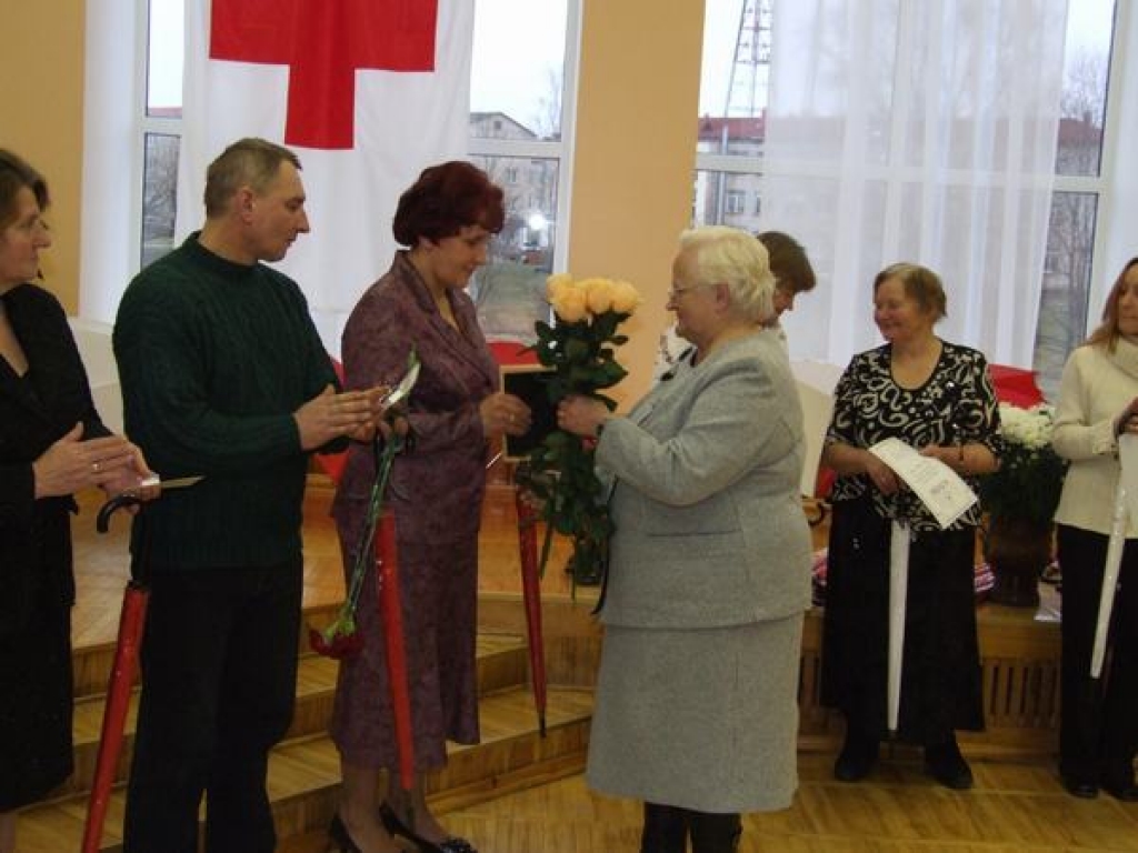 PALDIES! Šis vārds svētkos izskanēja neskaitāmas reizes. Vietalvas pagasta donorei   daudzbērnu mātei Daigai Ingrīdai Melbārdei pateicas Vietalvas pagasta kultūras darba organizatore Zigrīda Pavloviča. 