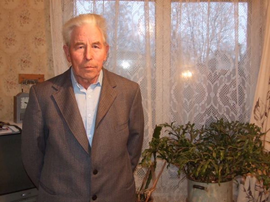 KĀ ŪDENSZĀLE. Tā tēvu Gaidi Mizovski vērtē  meita Līga.