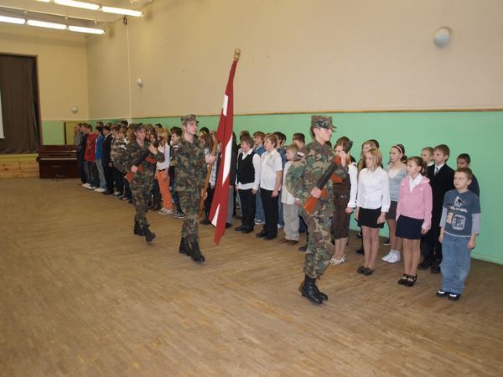 “Augsim Latvijai!” Dots svinīgais solījums.