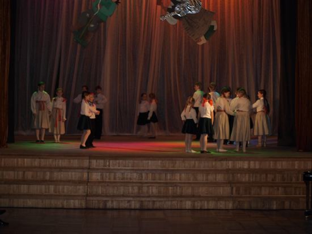 Skrīveru kultūras namā notika koncerts “Vizi, vizi, Metenīti!”. Koncertā dziedāja un dejoja Kokneses folkloras grupa “Urgas” un Skrīveru kultūras nama bērnu kolektīvi. 
Autors: Indulis Burka
