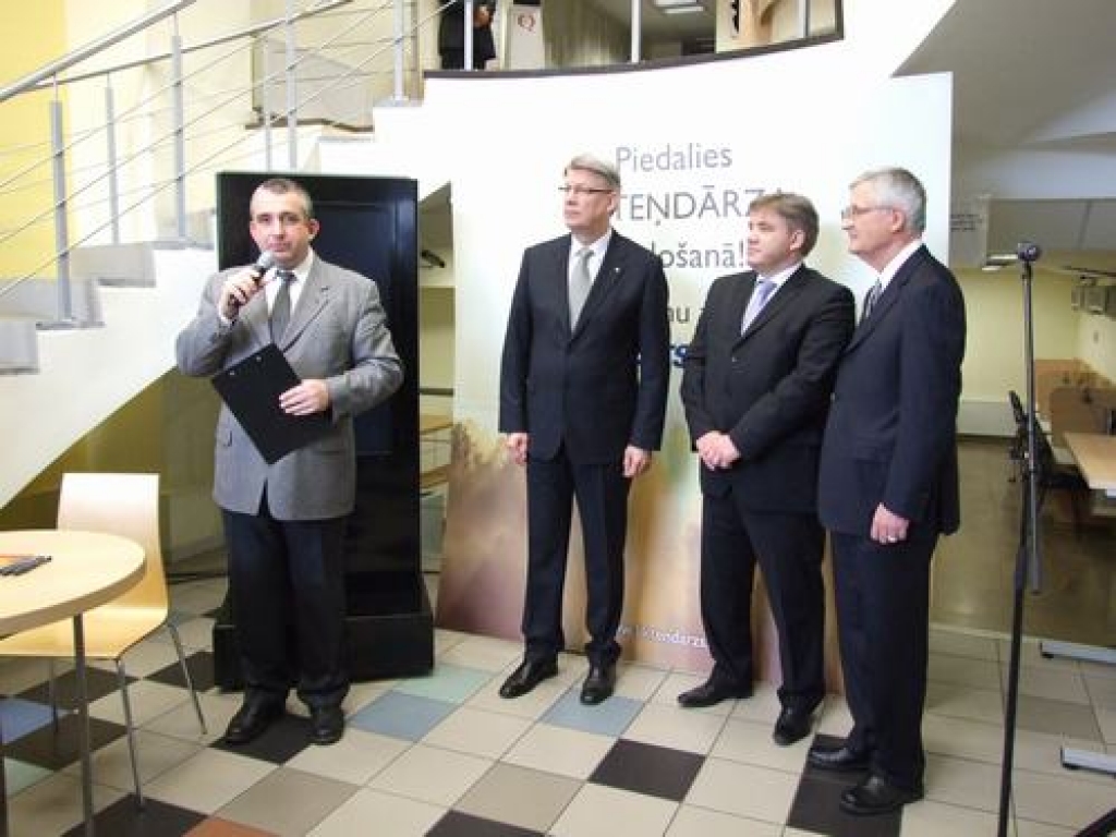 Vakar sākas ziedojumu vākšanas kampaņa projektam “Likteņdārzs