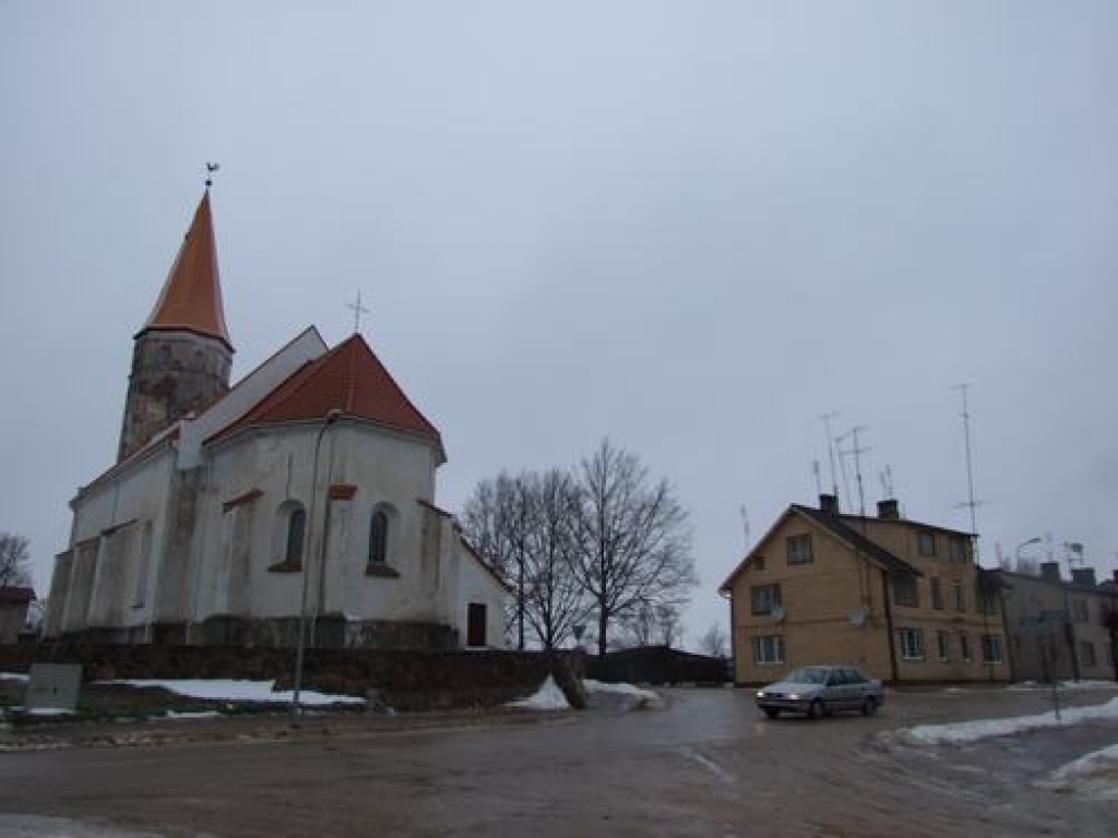 Novada centrs — Nereta.