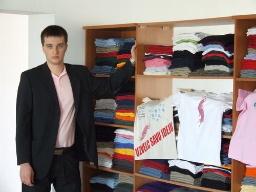 KATRA GAUMEI. Mārtiņš Voicehovičs teic, ka T kreklu apdruka ir perspektīva lieta.