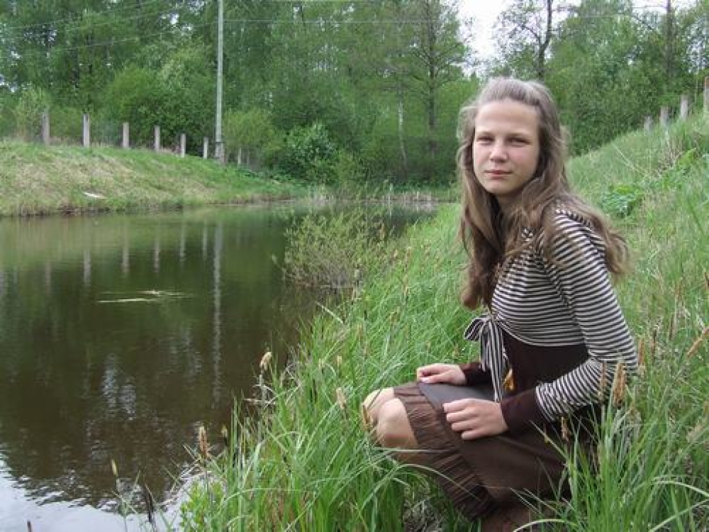 Aizrauj ūdeņi. Viktorija Avreicēviča no Pilskalnes pamatskolas ieguva trešo vietu Norvēģijas Karalistes rīkotajā eseju konkursā. 