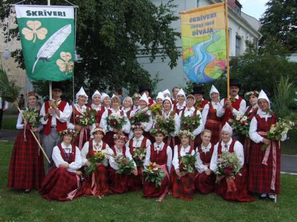 JUBILĀRS. Koris “Dīvaja” pagājušajā vasarā Dziesmu un deju svētkos Rīgā.