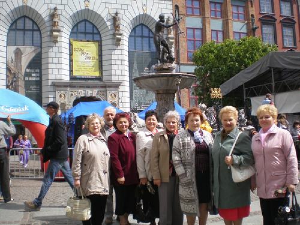  Laureātes. Ansambļa “Maļinovij zvon” dalībnieces Tčevā.