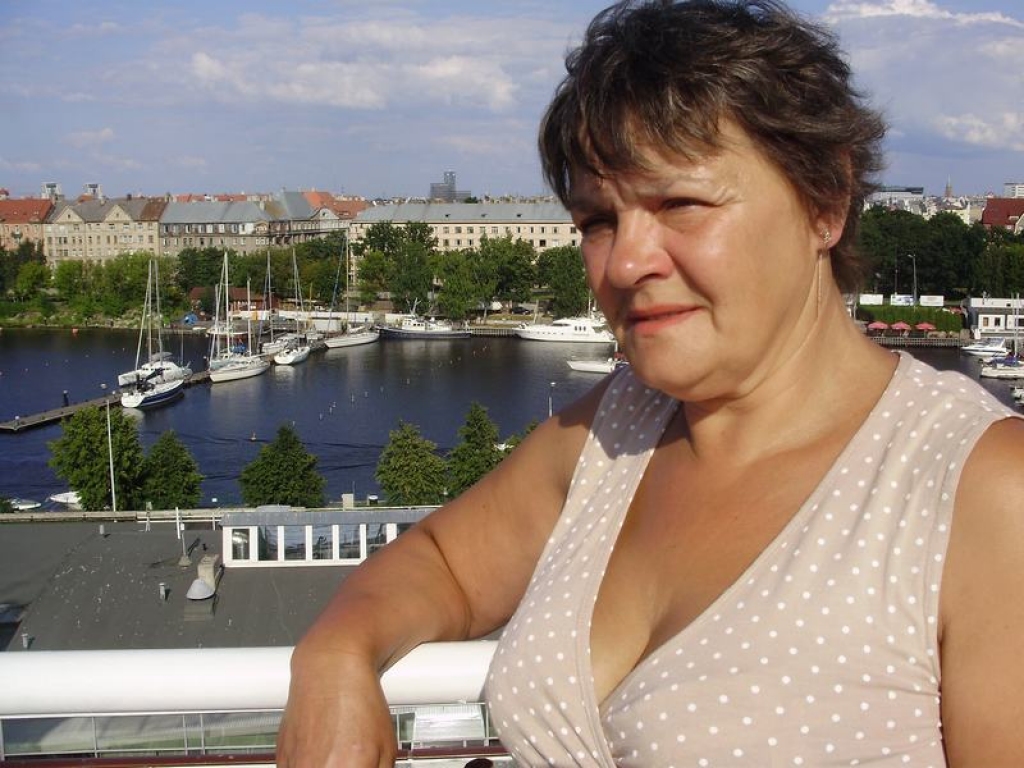 Apvieno patīkamo un lietderīgo. Pilskalniete Marija Šalna arī atvaļinājumā domā par bitēm — dodas apciemot zviedru kolēģus. 