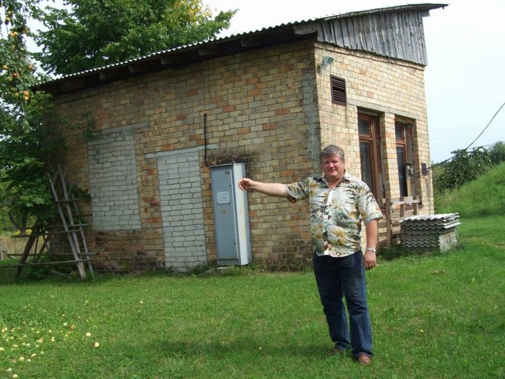 Būs modernāka.“Šo sūkņu māju nojauksim un būvēsim jaudīgāku,” teic Armands Preiss.