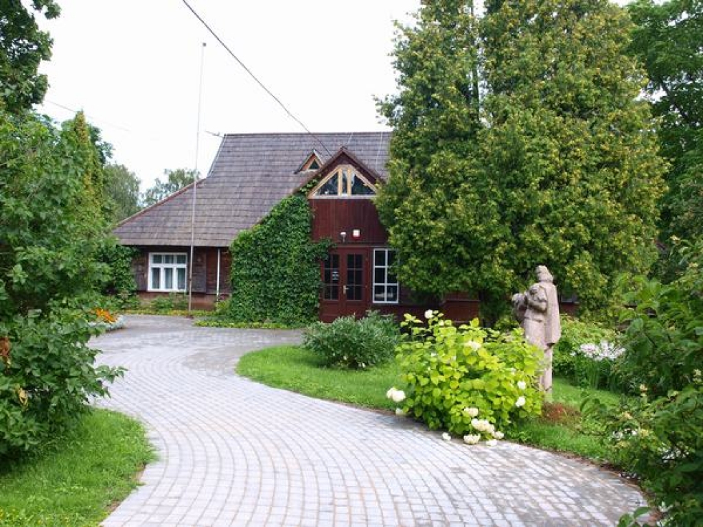 Aluksniesiem.lv raksta attēla aizvietotājs