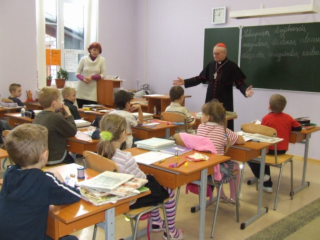 Aluksniesiem.lv raksta attēla aizvietotājs