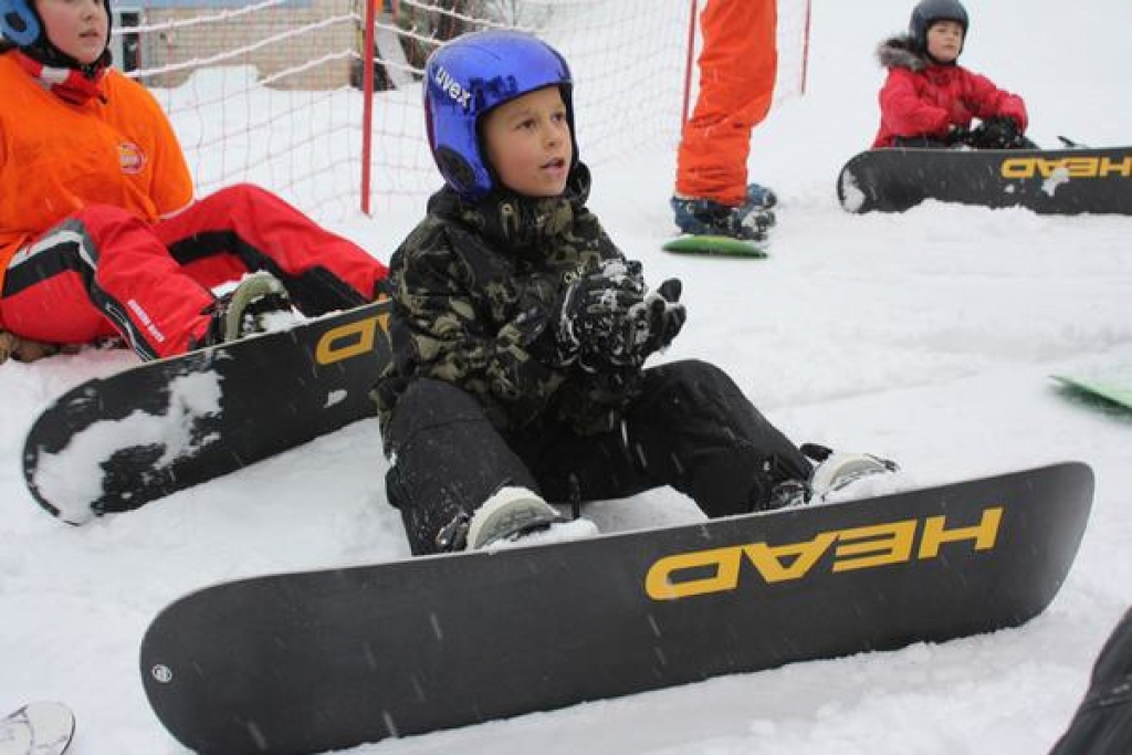 Aktīva atpūta. Nedēļas laikā uzlabotas snovošanas prasme un iegūti jauni draugi.
Autors: www.infoski.lv