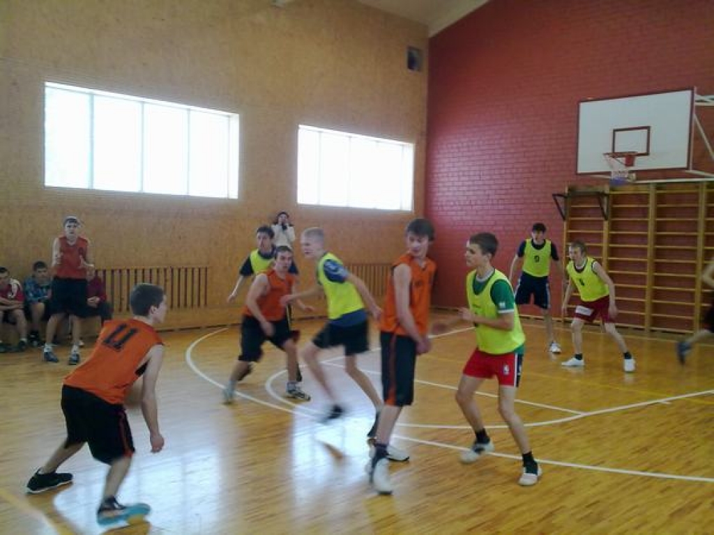 20. februārī Sunākstē, notika ikgadējais basketbola turnīrs “Par spīti visam 2010”. Šo pasākumu, kā katru gadu rīkoja Sunākstes pamatskola sadarbībā ar Viesītes Bērnu un jauniešu centru.