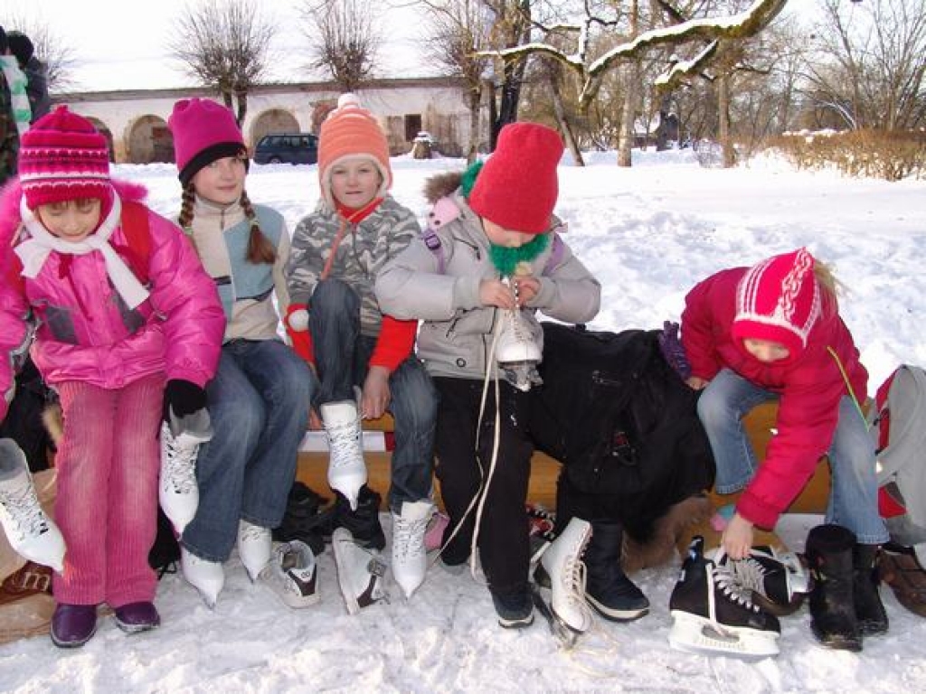 Aluksniesiem.lv raksta attēla aizvietotājs