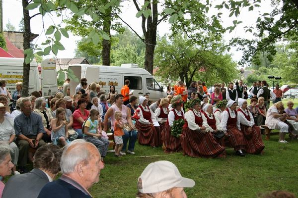 Aluksniesiem.lv raksta attēla aizvietotājs