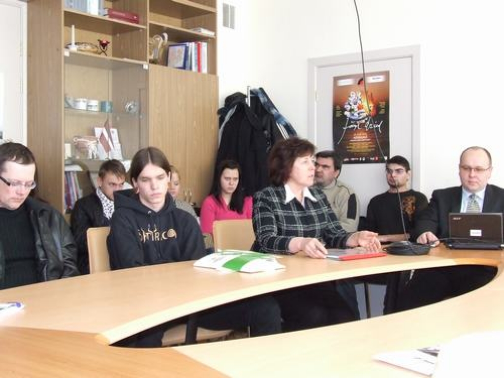 Aluksniesiem.lv raksta attēla aizvietotājs