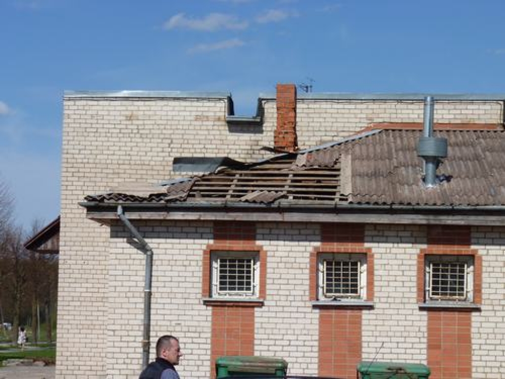 Šodien pēcpusdienā, ap pulksten 15, virpuļviesuli Aizkrauklē piedzīvoja pļaviņietis Jānis, kurš savu uzvārdu negribēja nosaukt. 