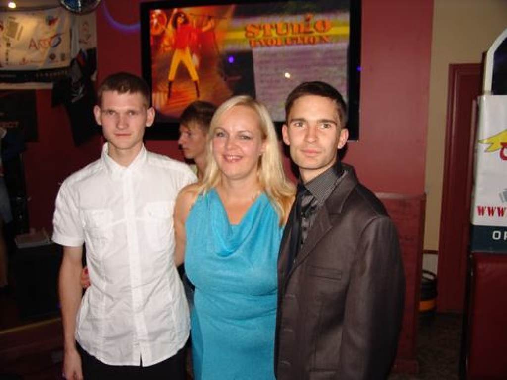 Vakar Latvijas karaoke čempionāta pusfinālā sacentās labākie Latvijas karaoke dziedātāji no Aizkraukles, Daugavpils, Jēkabpils, Limbažiem, Ogres, Ventspils, Rīgas un Jelgavas.  Labus panākumus guva arī dziedātāji no Aizkraukles. 