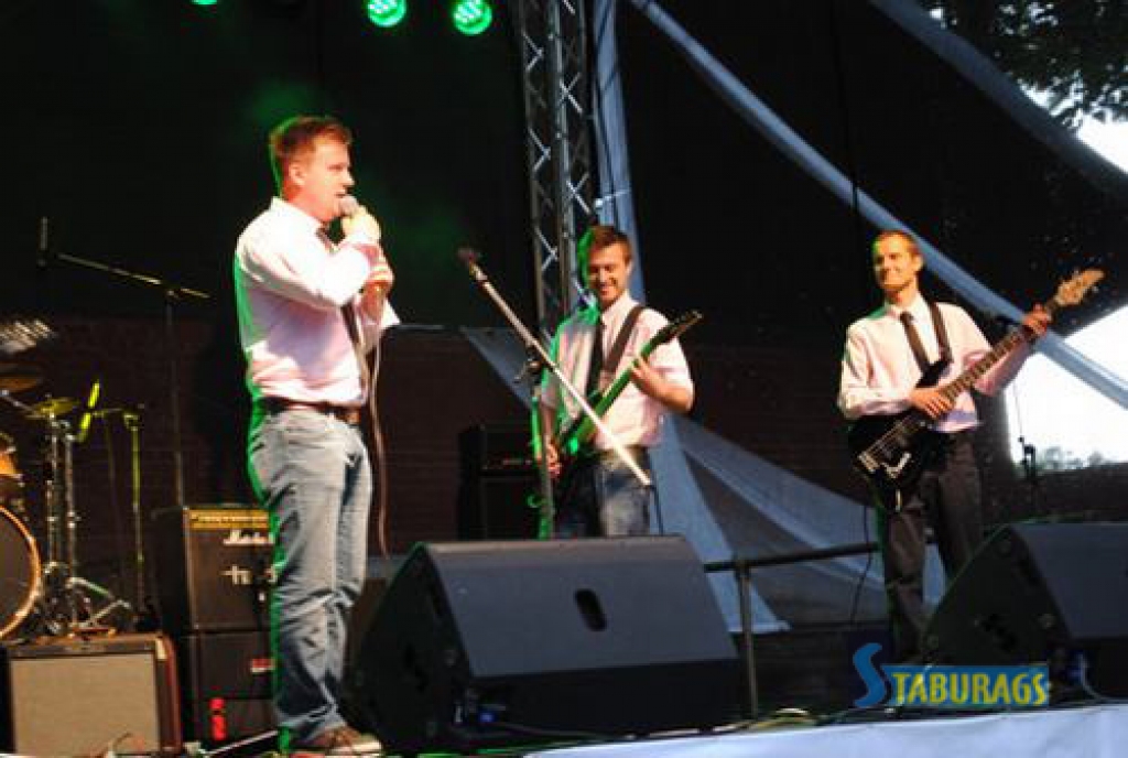 Šodien Kokneses estrādē notika tradicionālais mūzikas un mākslas festivāls 