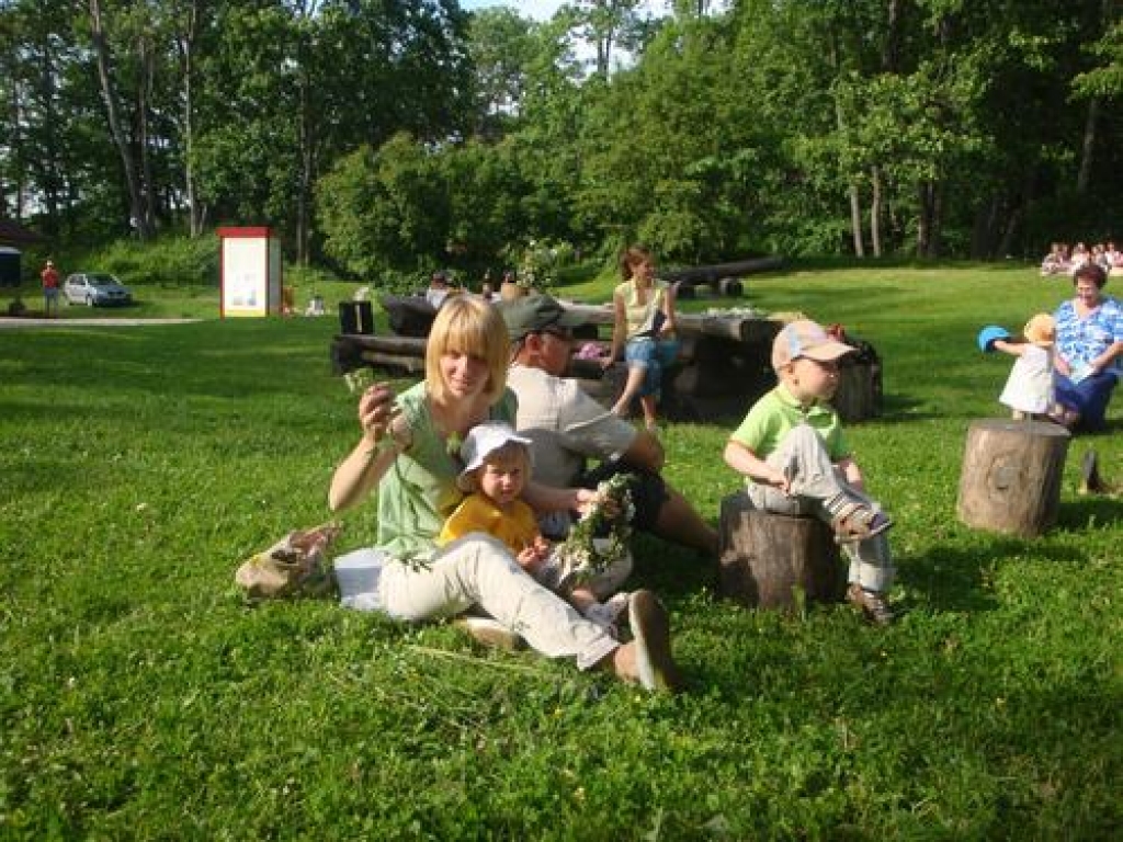 Aluksniesiem.lv raksta attēla aizvietotājs