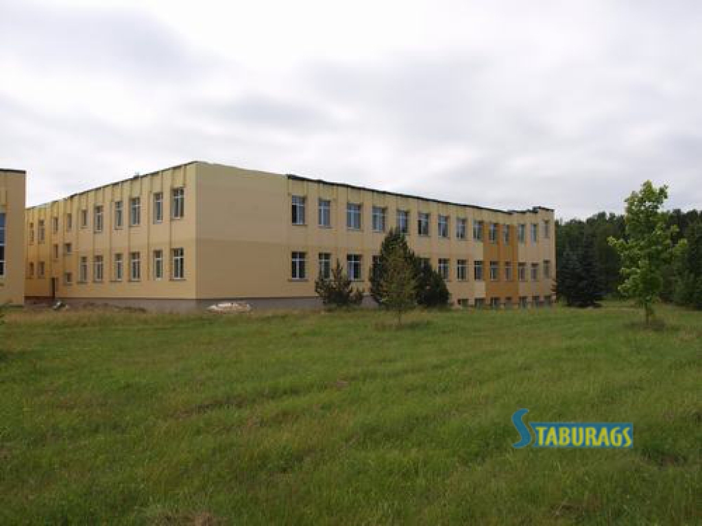 Valsts nodod pašvaldībai. Profesionālās mācību iestādes, arī APV (attēlā), būs pašvaldību pārziņā. 