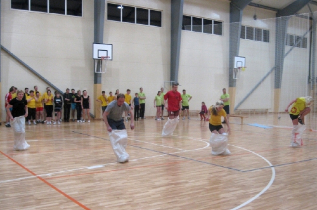 Sacensības 