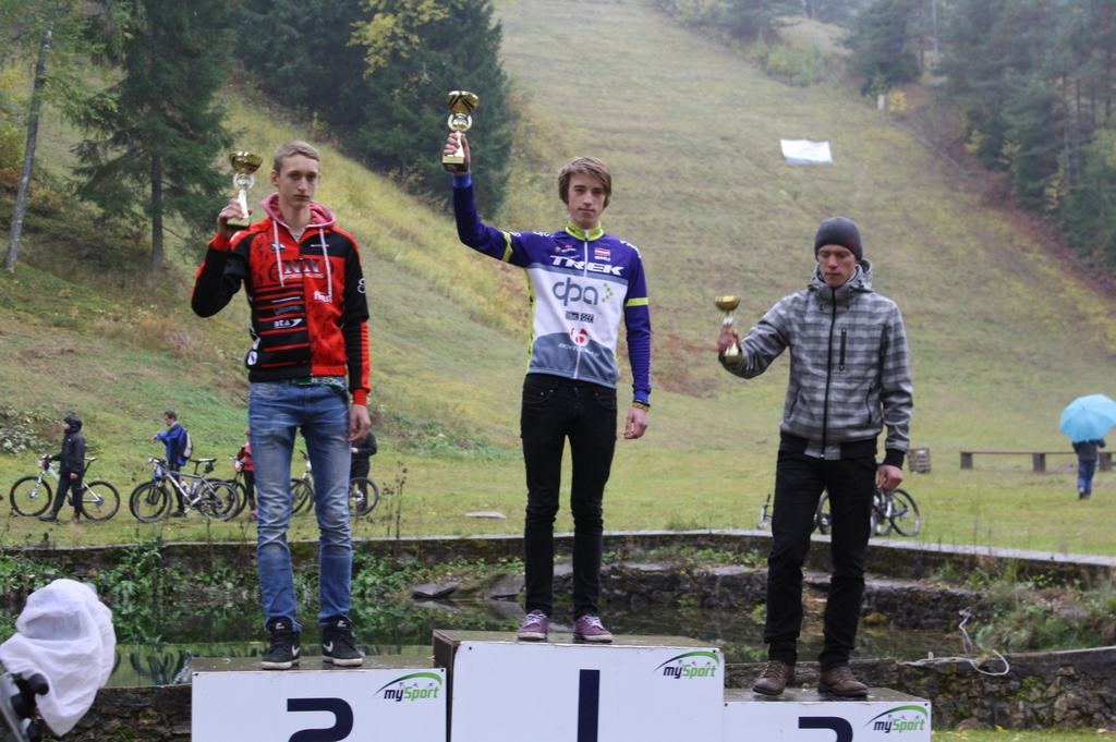 OTRAIS ĀTRĀKAIS — koknesietis Edvards Višķers (pa kreisi). 
Autors: Sandra Pumpure