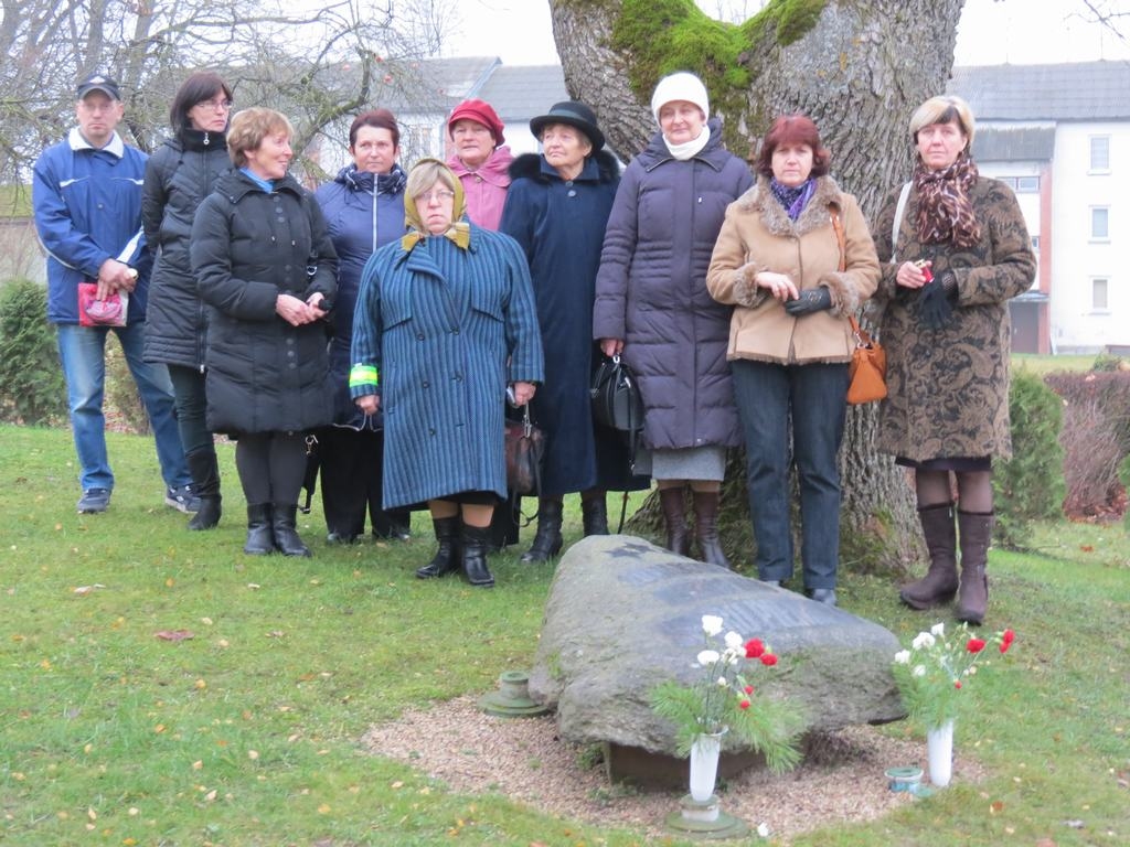 TIEKAS NERETĀ. Nākamā novadpētnieku tikšanās iecerēta Aknīstē nākamā gada sākumā.  

Autors:  no Ilmas Svilānes albuma 