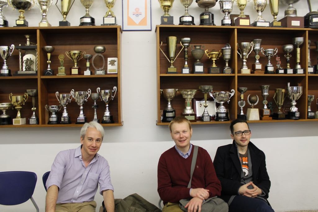 Basku zemē. Andreja Upīša Skrīveru vidusskolas vēstures skolotājs Edgars Bērziņš (no labās) kopā ar kolēģiem no Eiropas.               
Autors: no Edgara Bērziņa albuma