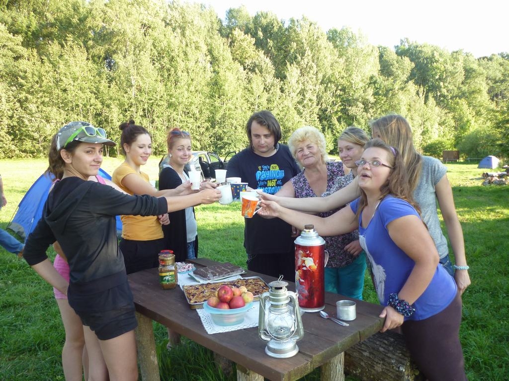 Atelpas brīdis pa ceļam ekspedīcijā uz Vīganti. 
Autors: no Valentīnas Rimares albuma