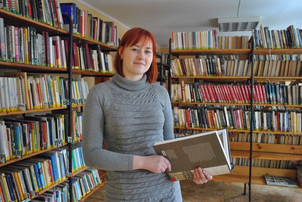 Sondra Bulindža teic, ka būs jāatrod laiks, lai izpētītu visus grāmatu plauktus un lasītājiem varētu ieteikt viņu interesēm atbilstošo. 
Autors: Evita Apiņa