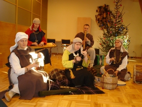 Spēlmaņu kopa “Skutelnieki”
Autors: www.koknese.lv