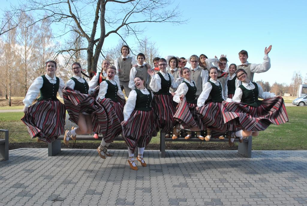 Aluksniesiem.lv raksta attēla aizvietotājs