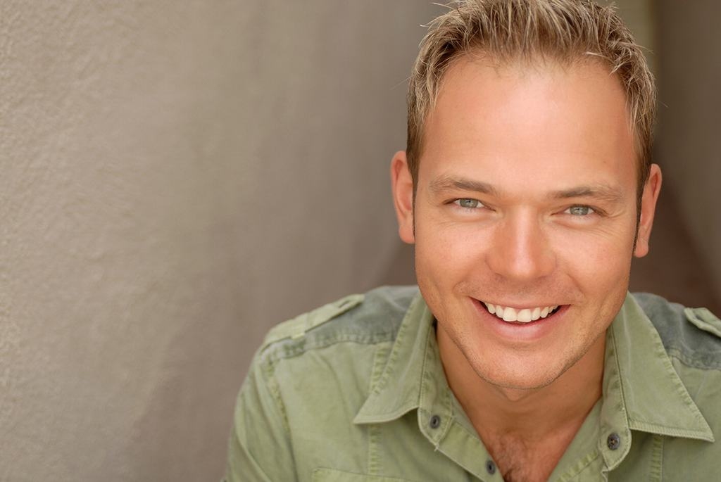 IEPRIECINĀS AIZKRAUKLIEŠUS UN VIESUS. Labdarības koncertā Aizkrauklē 1. jūnijā piedalīsies arī daudzu iemīļotais dziedātājs Lauris Reiniks.  
Autors: Publicitātes foto