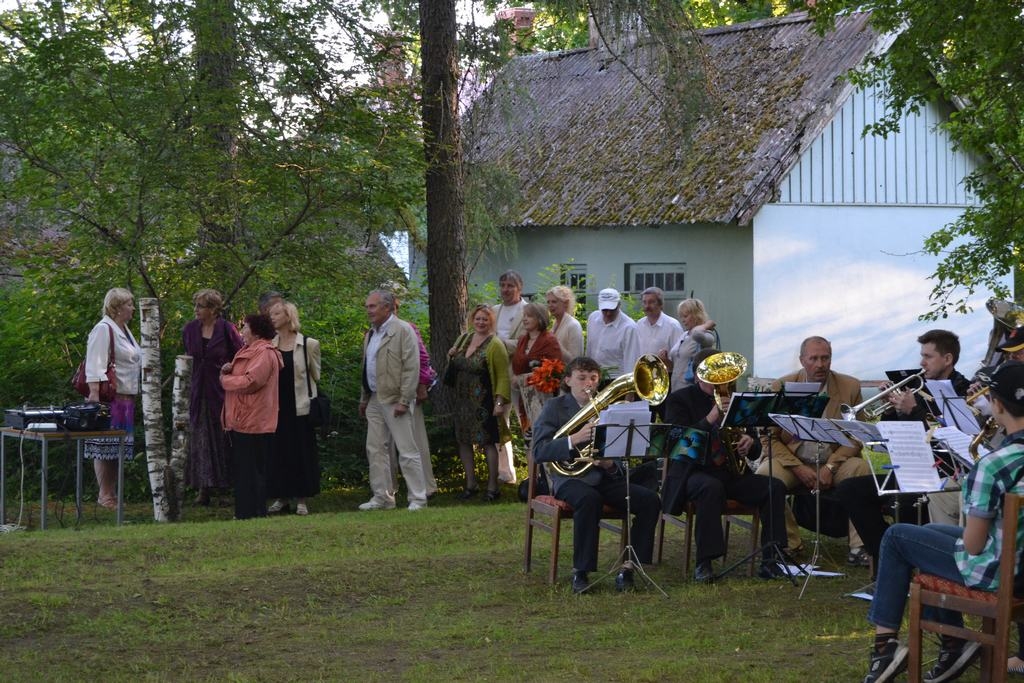Andreja Upīša muzeja dārzā  Skrīveros
Autors: Publicitātes foto