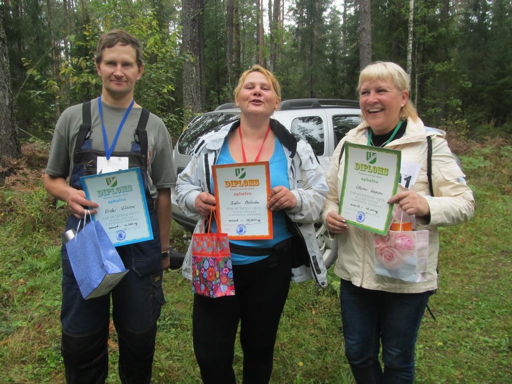 Lāsma Lapiņa (no labās), Ineta Balode un Didzis Vilciņš.
Autors: Sandris Stūris