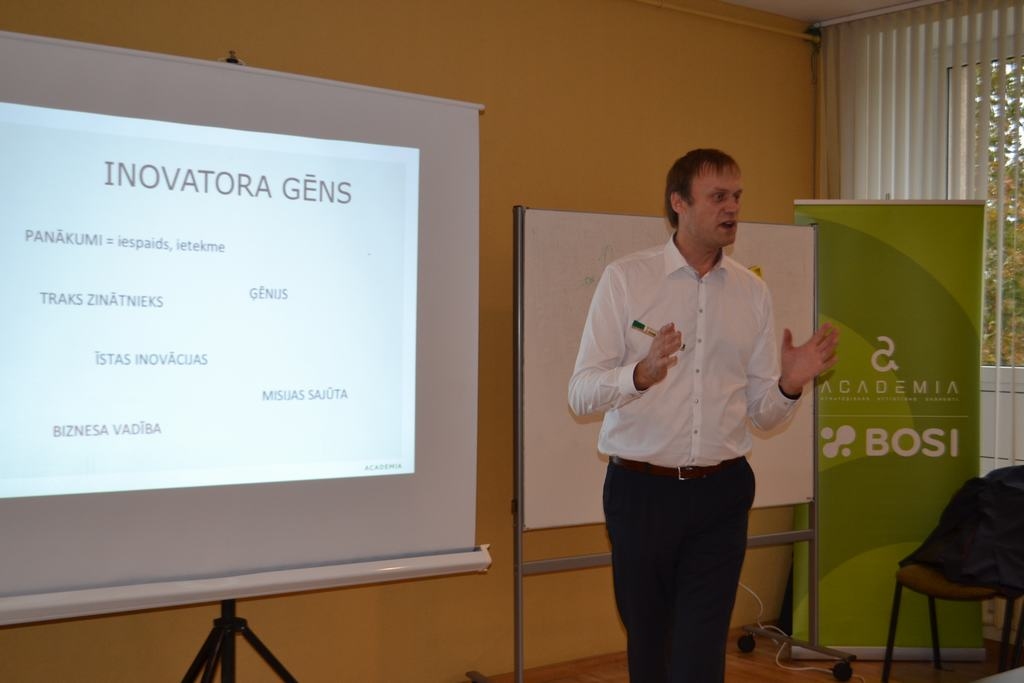 Lektors Jānis Skrūzkalns.
Autors: Guna Mikasenoka 
