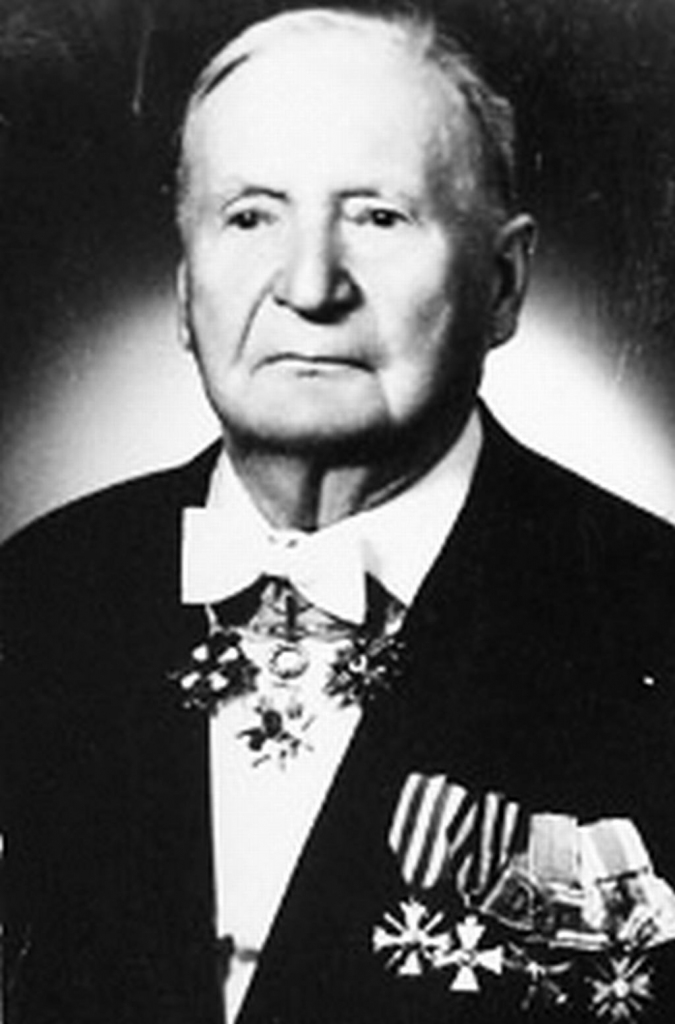 Fridrihs Zommers–Vasarietis 1971. gadā Rīgā.