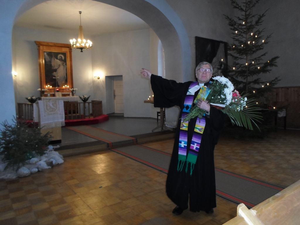 Autors: PALDIES BAZNĪCĒNIEM. “Ja nebūtu jūsu, vai manai kalpošanai būtu kāda jēga?”  pateicībā baznīcēniem s