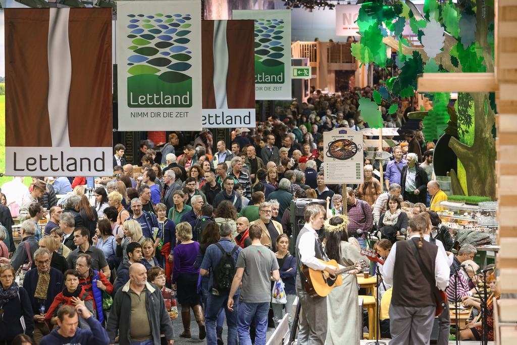 Pērn izstādi apskatīja aptuveni 411 tūkstošu interesentu. 	
Autors: Zemkopības ministrijas preses dienests