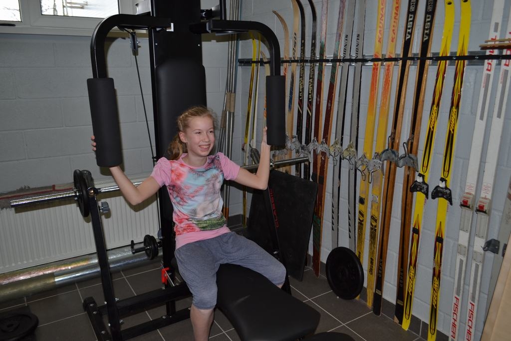 Noder arī 6. klases skolēniem. Līva Čepule par trenažieri teic, ka tas esot ērts lietošanā.
Autors: Imants Kaziļuns