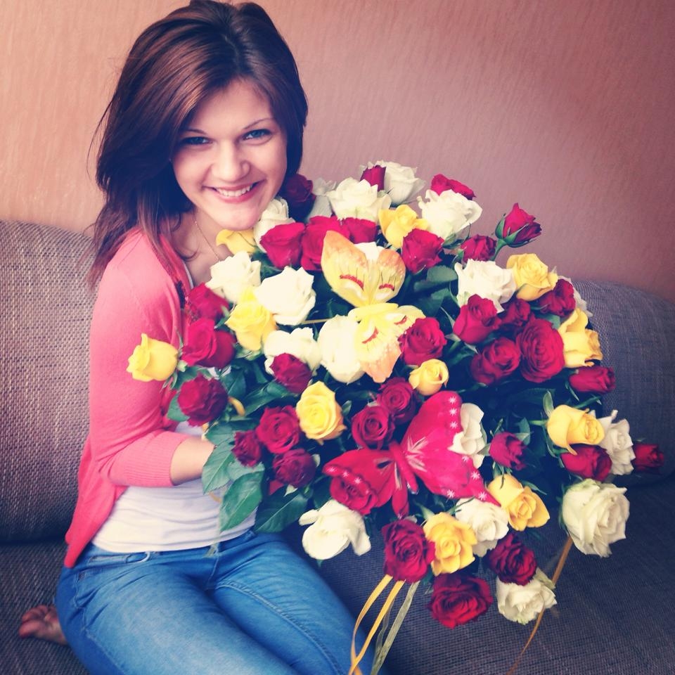 Rožu klēpis, ko, atgriežoties no Vācijas, Viktorijai uzdāvināja Artūrs.

Autors: no personīgā albuma