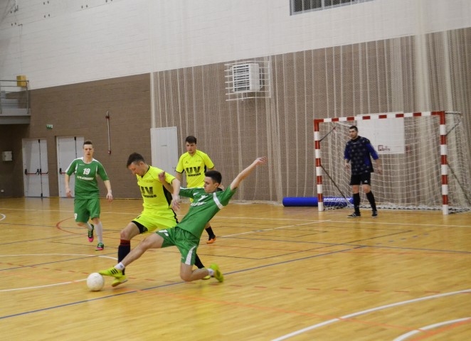 SPRAIGAS SPĒLES norisinājās visu čempionāta laiku. 

Autors: Jānis Peņģerots