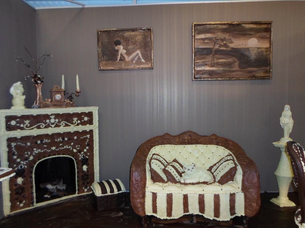 VISGRŪTĀKAIS DARBS māksliniecei bija izveidot gleznas.  