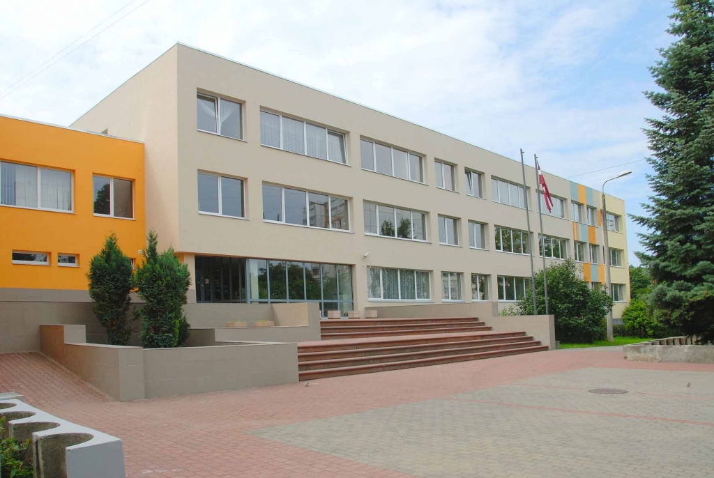 Rīgas Klasiskā ģimnāzija.