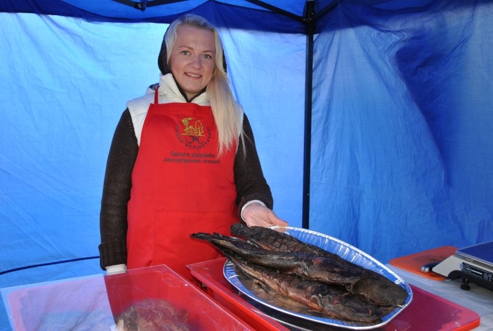 SIA “Berico” produkciju nobaudīt varēja arī Sama modināšanas svētkos Koknesē.