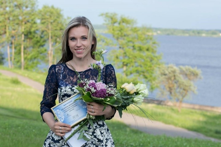 STIPENDIĀTE. Piektā Viļņa Plūmes piemiņas stipendijas saņēmēja Jolanta Graudone stipendijas pasniegšanas pasākumā. 
Autors: Vita Plūme