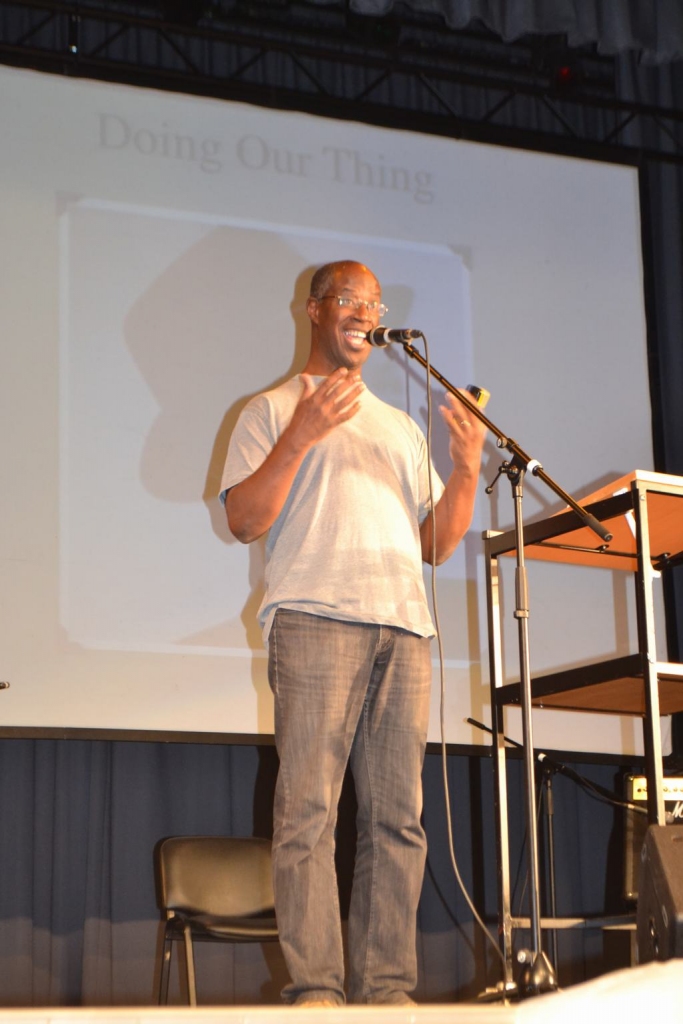 Profesors no Somijas Endrjū Čembers.