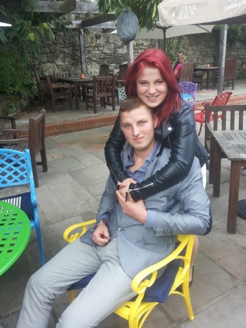 GATIS LEDVIKS uzskata, ka viņam pietrūkst jaunības vieglprātības, tāpēc jūtas vecāks par saviem gadiem. Kopā ar draudzeni Vinetu.