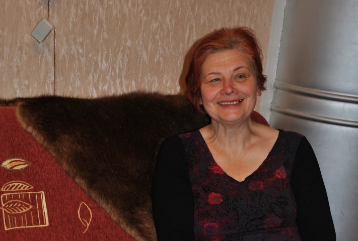 NODARBOŠANOS ATROD VIENMĒR. Papīra darbi ir darbietilpīgi, un dažs prasa ilgas stundas, visbiežāk jau nakts. 
Autors: Sandra Pumpure